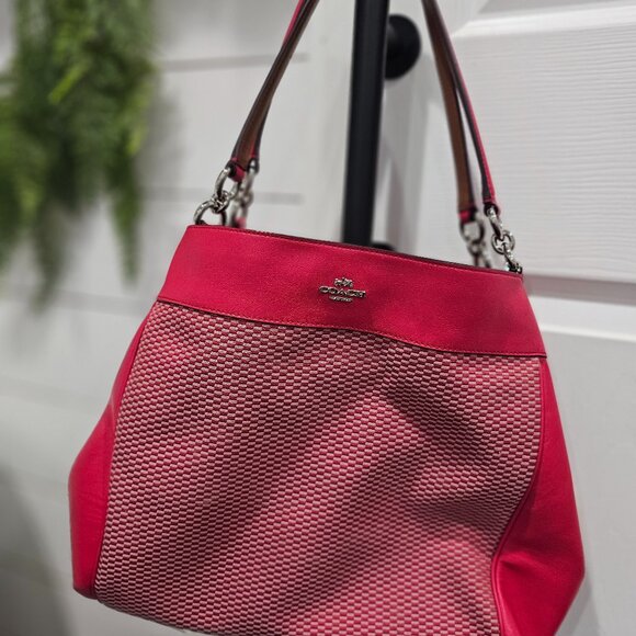 Coach Legacy Shoulder Bag - Picture 1 of 9